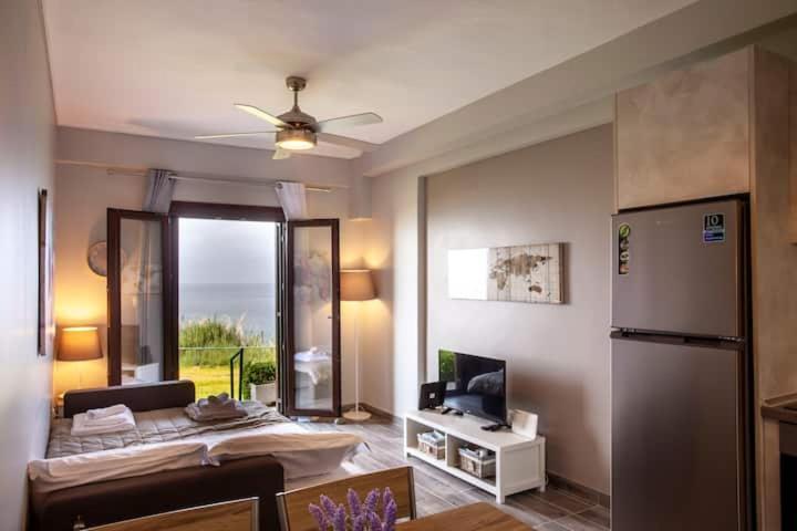 Mola Kaliva Sea View, 100M From The Beach! Exterior photo